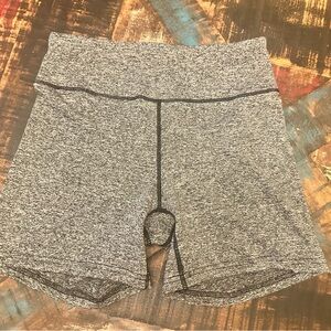 Shorts Strech Leggings Womens workout grey&black Zealot Power Sportswear M NWT